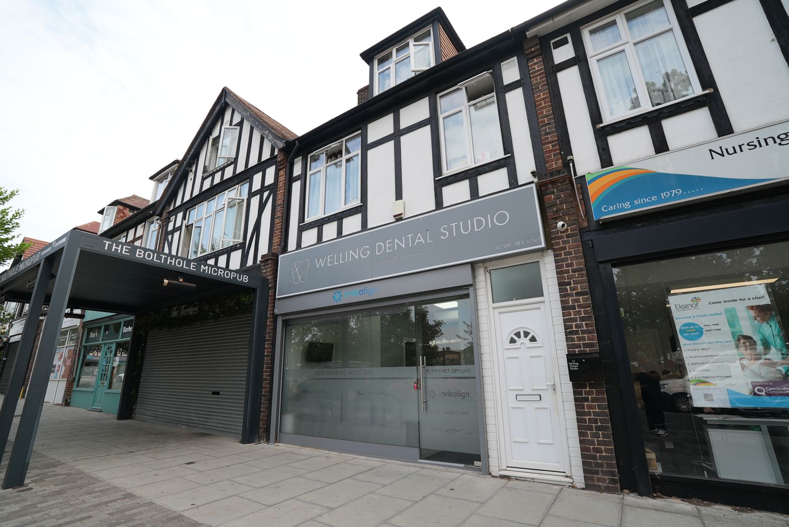 Entrance to Welling Dental Studio